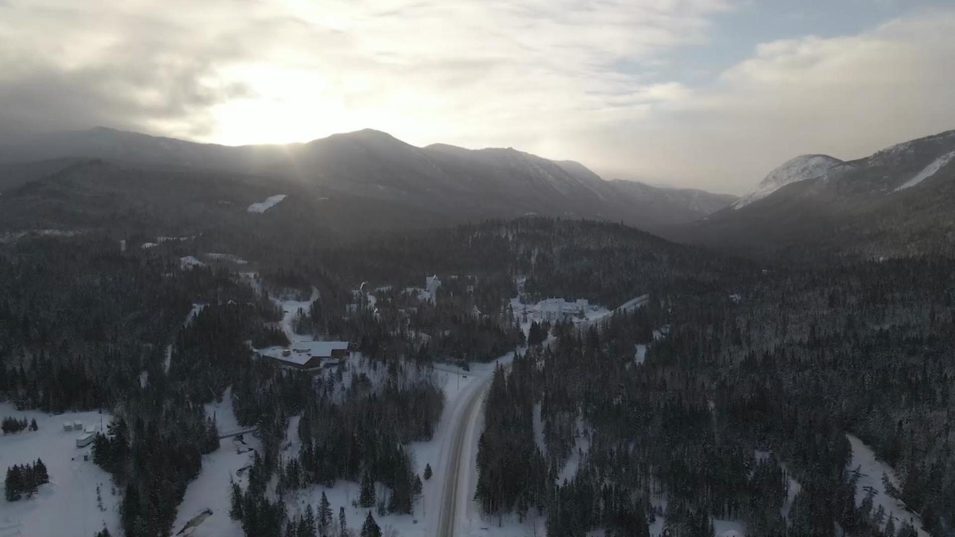 Gite Du Mont-Albert - Sepaq Sainte Anne des Monts Экстерьер фото