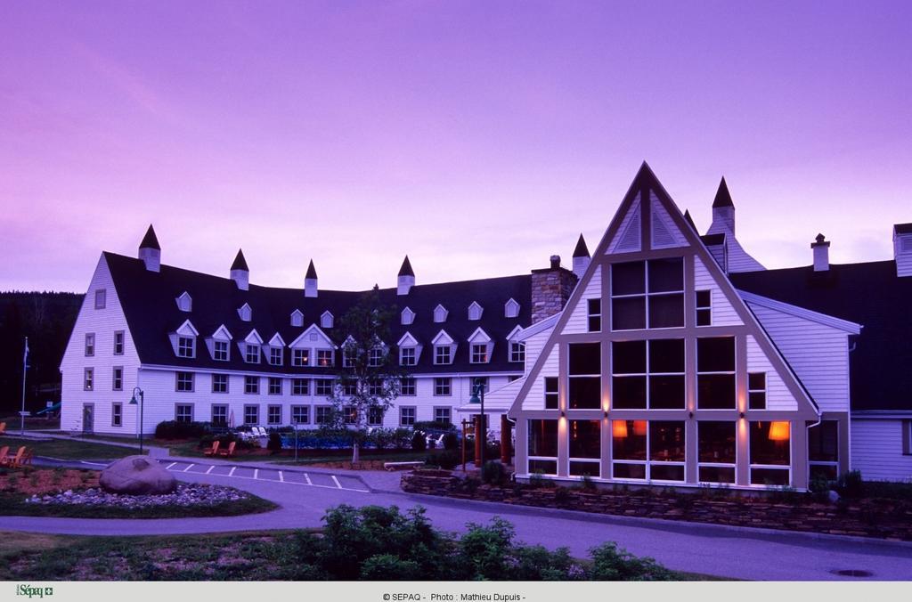 Gite Du Mont-Albert - Sepaq Sainte Anne des Monts Экстерьер фото